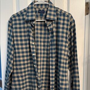 Proper Cloth Men's Blue and Cream Plaid Button-Down Shirt